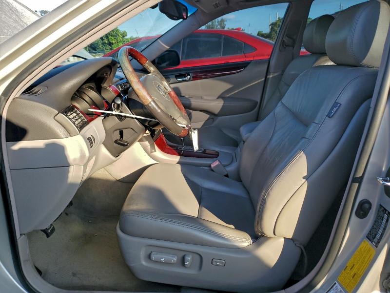 Photo 7 from auction – 2004 LEXUS ES 330 with VIN JTHBA30G745041401