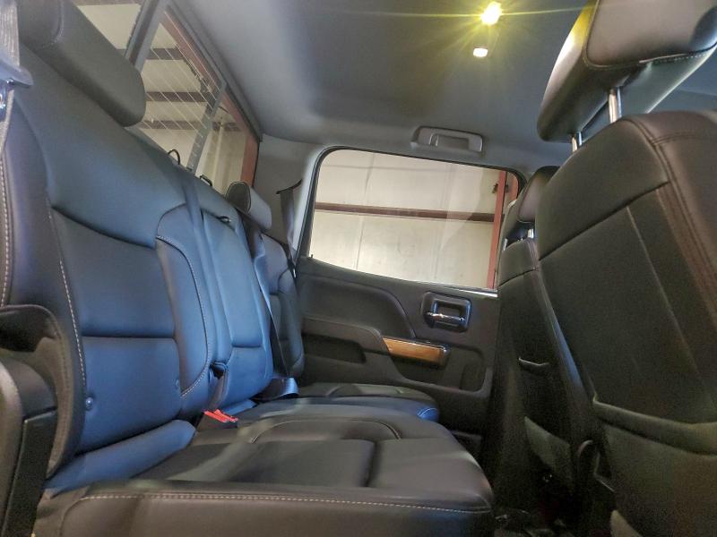 Photo 10 from auction – 2018 CHEVROLET SILVERADO with VIN 3GCUKSEC5JG324147