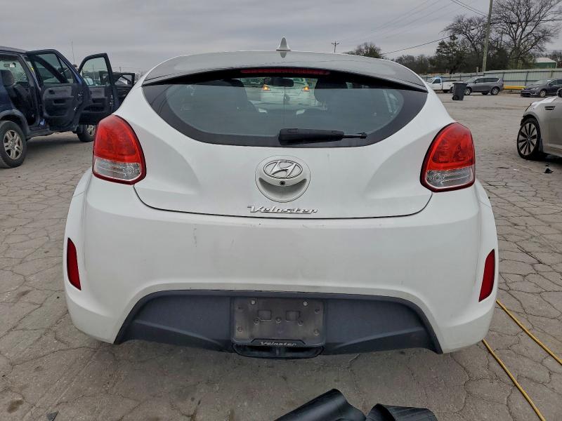 Photo 6 from auction – 2017 HYUNDAI VELOSTER with VIN KMHTC6ADXHU310827
