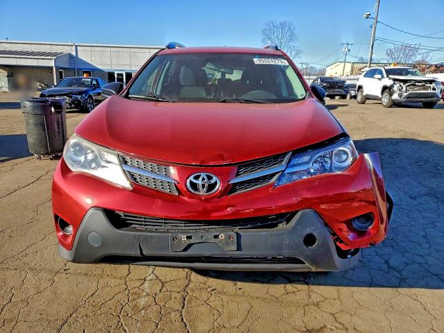 Photo 5 from auction – 2014 TOYOTA RAV4 LE with VIN 2T3BFREV3EW157329