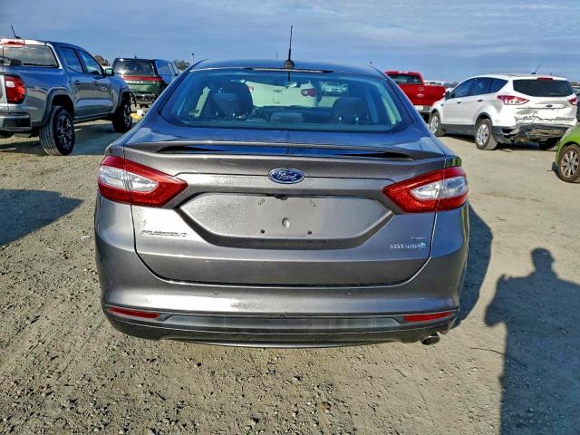 Photo 6 from auction – 2013 FORD FUSION SE with VIN 3FA6P0LU8DR227677