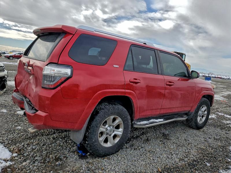 Photo 3 from auction – 2015 TOYOTA 4RUNNER SR with VIN JTEBU5JR9F5256393