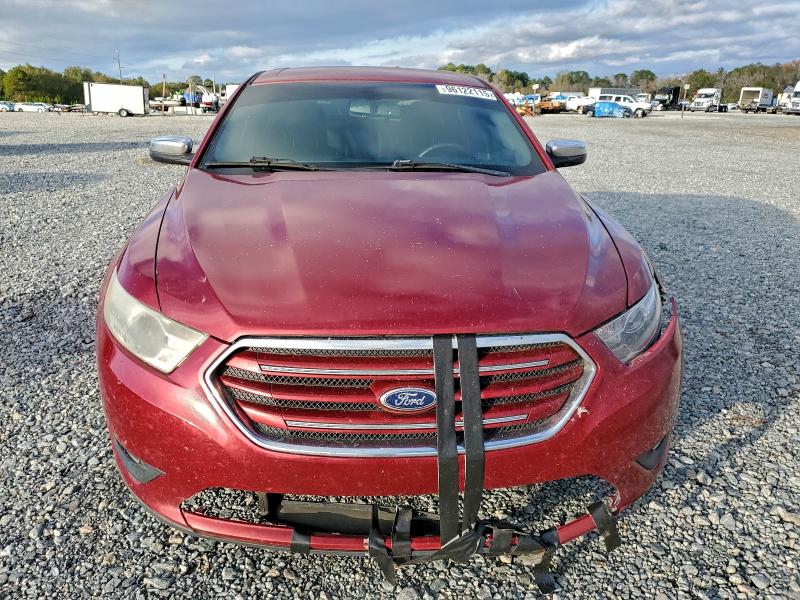 Photo 5 from auction – 2013 FORD TAURUS LIM with VIN 1FAHP2F8XDG208669