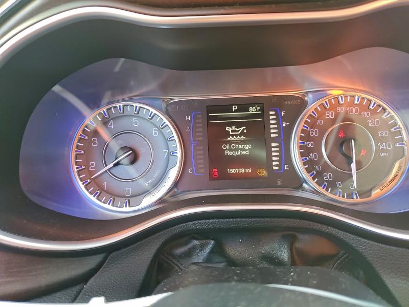 Photo 9 from auction – 2016 CHRYSLER 200 LIMITE with VIN 1C3CCCAB7GN108753