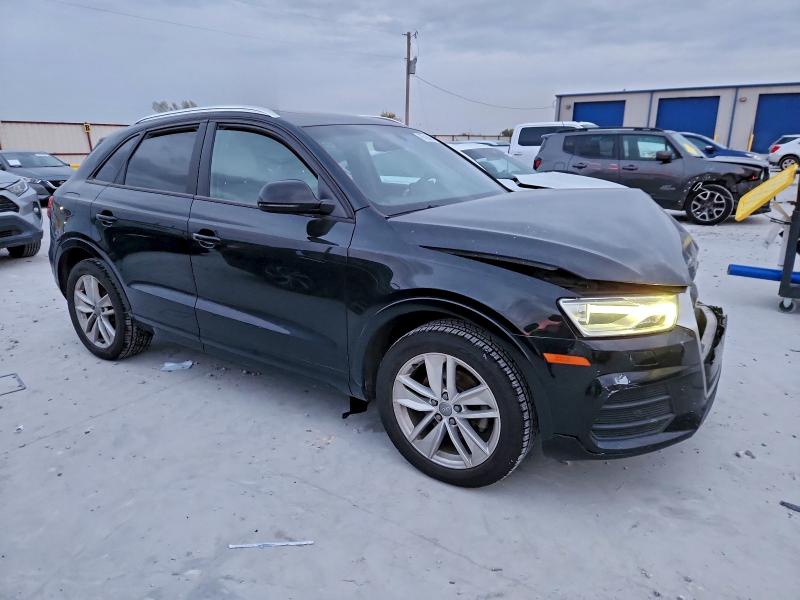 Photo 4 from auction – 2017 AUDI Q3 PREMIUM with VIN WA1BCCFS3HR016821