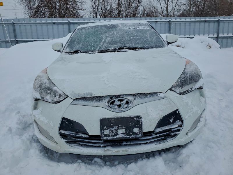 Photo 5 from auction – 2016 HYUNDAI VELOSTER with VIN KMHTC6AD7GU271659