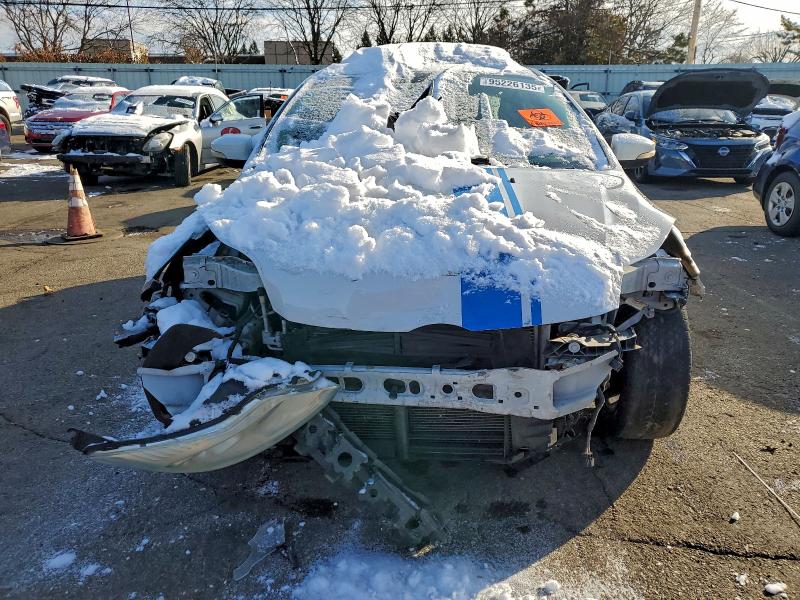 Photo 5 from auction – 2013 FORD FOCUS SE with VIN 1FADP3F23DL223229