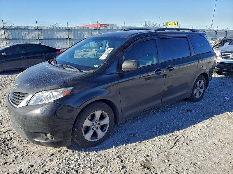 TOYOTA SIENNA LE 2013 with VIN 5TDKK3DC7DS298204 - Photo from auction