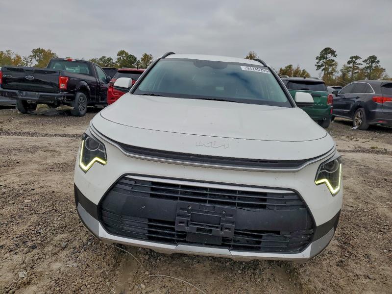 Photo 5 from auction – 2023 KIA NIRO EX with VIN KNDCR3LE3P5044812