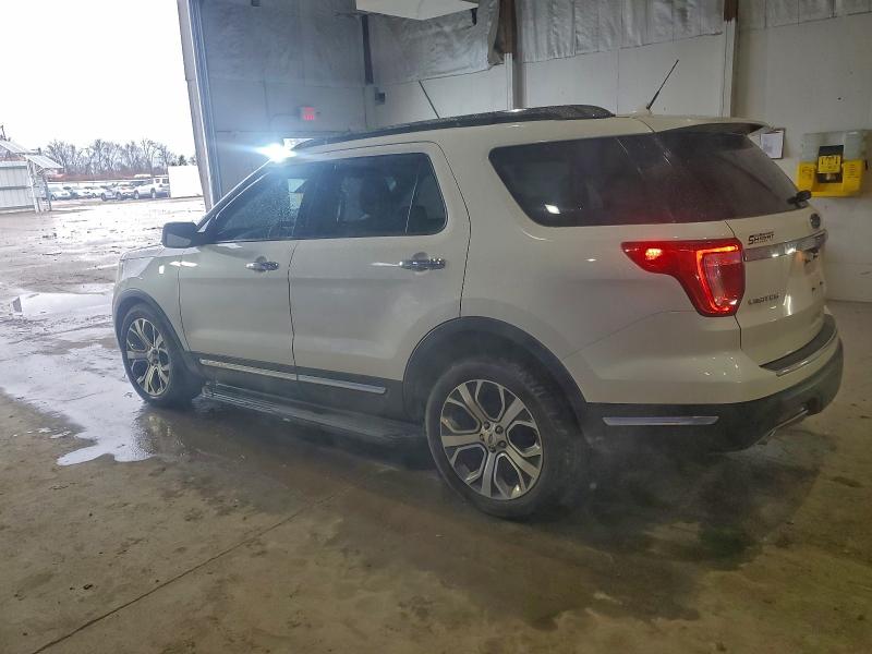 Photo 2 from auction – 2019 FORD EXPLORER L with VIN 1FM5K8F8XKGA70574