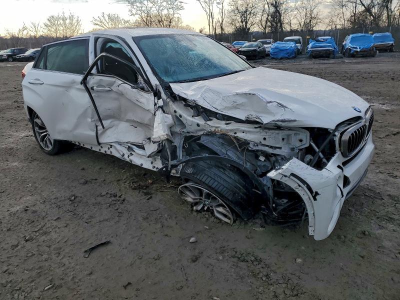 Photo 4 from auction – 2015 BMW X6 XDRIVE3 with VIN 5UXKU2C59F0F95909