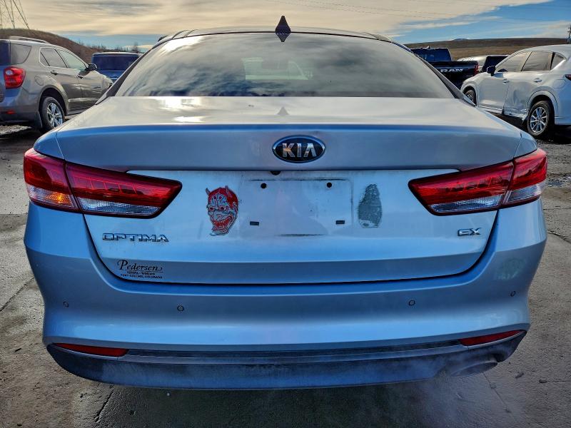 Photo 6 from auction – 2017 KIA OPTIMA with VIN 5XXGU4L31HG161354