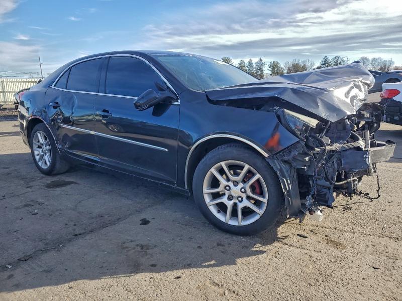 Photo 4 from auction – 2015 CHEVROLET MALIBU 1LT with VIN 1G11C5SL2FF249690