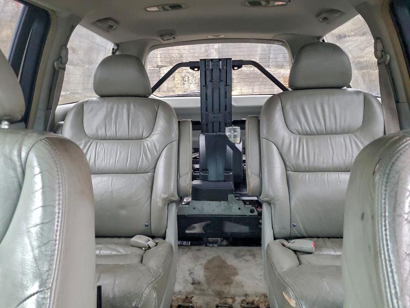 Photo 10 from auction – 2006 HONDA ODYSSEY EX with VIN 5FNRL38796B014202