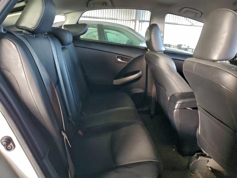 Photo 10 from auction – 2013 TOYOTA PRIUS with VIN JTDKN3DU3D5684740