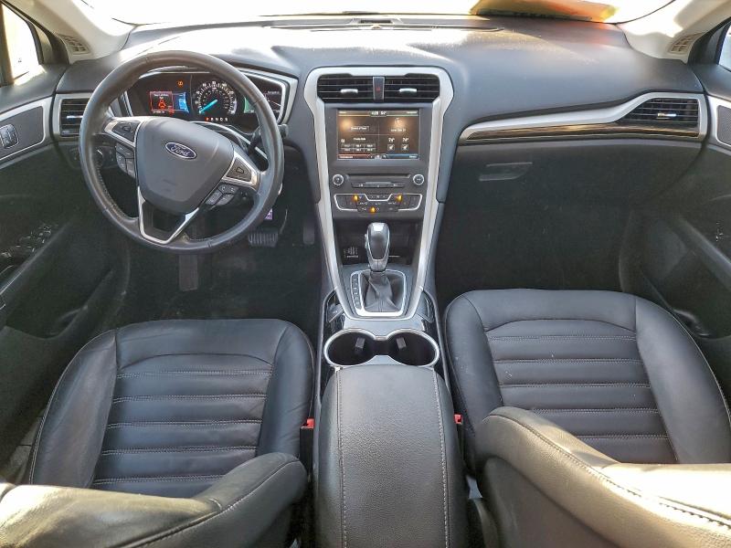 Photo 8 from auction – 2016 FORD FUSION SE with VIN 3FA6P0HD2GR365566