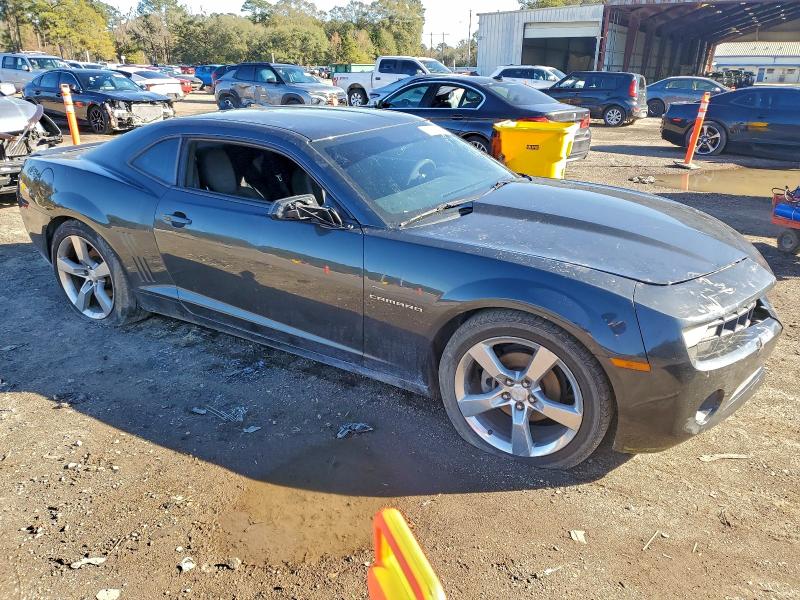 Photo 4 from auction – 2013 CHEVROLET CAMARO LS with VIN 2G1FA1E35D9206841