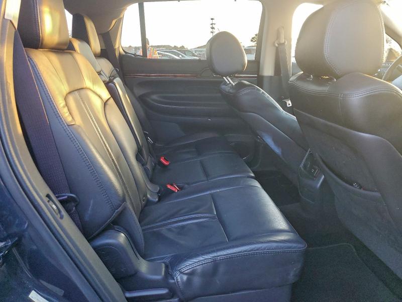 Photo 11 from auction – 2013 LINCOLN MKT with VIN 2LMHJ5AT5DBL58155