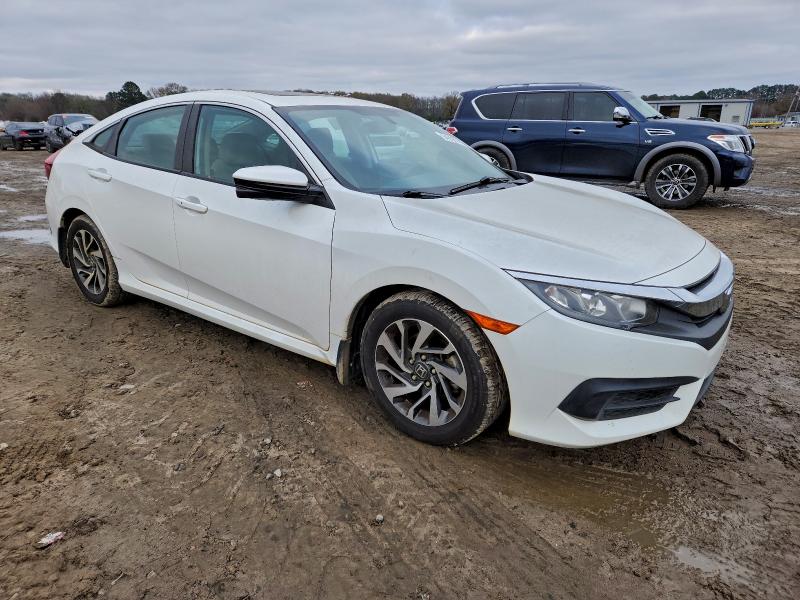 Photo 4 from auction – 2017 HONDA CIVIC EX with VIN 19XFC2F70HE079304