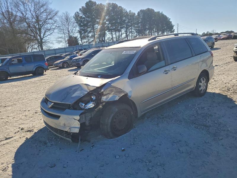 TOYOTA SIENNA CE 2004 with VIN 5TDZA23C54S196414 - Photo from auction