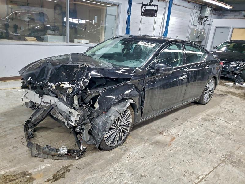 NISSAN ALTIMA 2023 with VIN 1N4BL4EV5PN413157 - Photo from auction