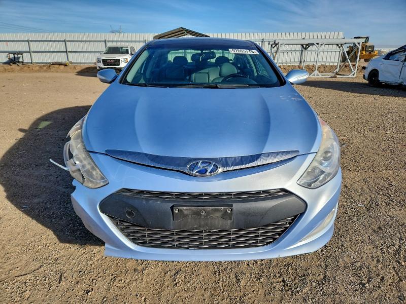 Photo 5 from auction – 2012 HYUNDAI SONATA HYB with VIN KMHEC4A41CA056738