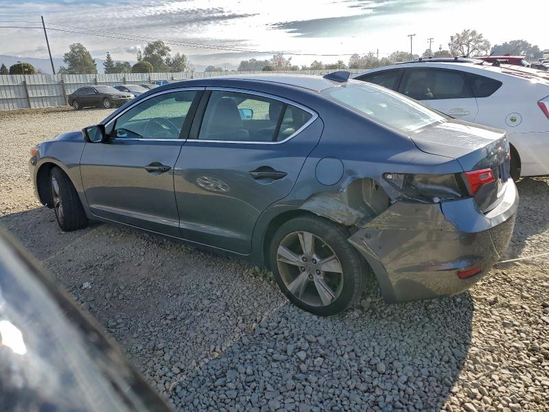 Photo 2 from auction – 2014 ACURA ILX 20 TEC with VIN 19VDE1F7XEE006506