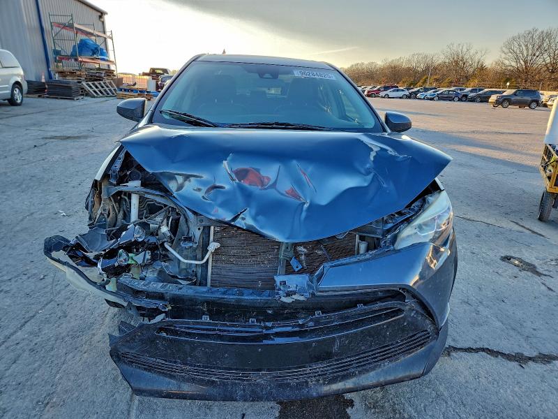 Photo 5 from auction – 2017 TOYOTA COROLLA with VIN 2T1BURHE1HC803290