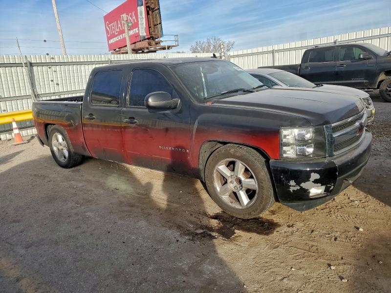 Photo 4 from auction – 2007 CHEVROLET SILVERADO with VIN 2GCEC13J571659777