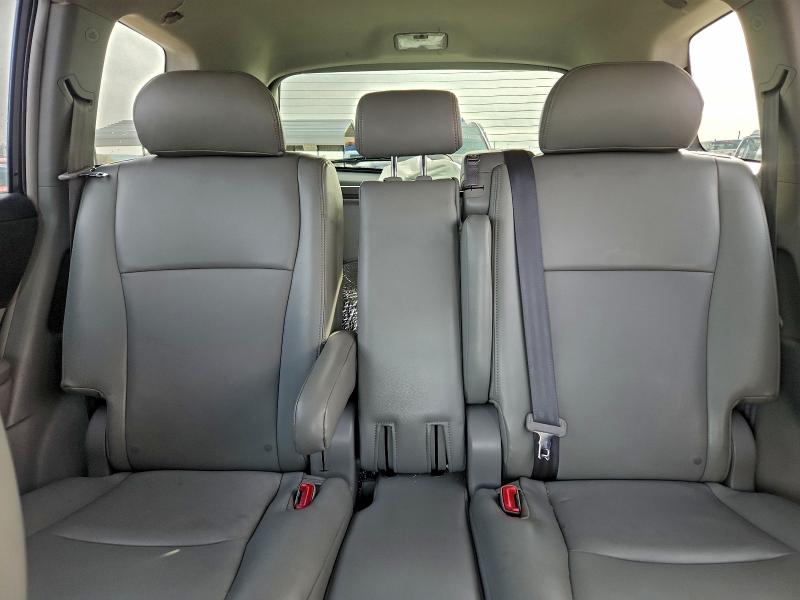 Photo 10 from auction – 2010 TOYOTA HIGHLANDER with VIN JTEZA3EH3A2011841