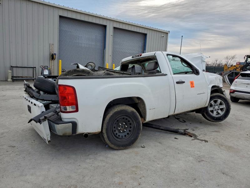 Photo 3 from auction – 2013 GMC SIERRA C15 with VIN 1GTN1TEX0DZ232318