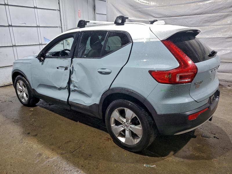 Photo 2 from auction – 2019 VOLVO XC40 T5 MO with VIN YV4162XZ1K2006963