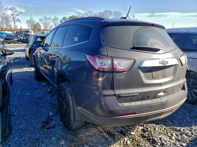 Photo 2 from auction – 2017 CHEVROLET TRAVERSE L with VIN 1GNKRHKD9HJ192397