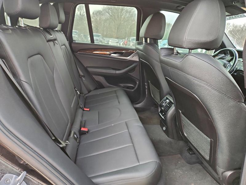 Photo 10 from auction – 2019 BMW X3 SDRIVE3 with VIN 5UXTR7C50KLR45145
