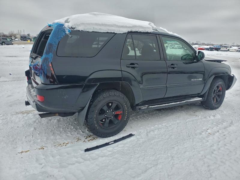 Photo 3 from auction – 2005 TOYOTA 4RUNNER SR with VIN JTEBU14R158032326