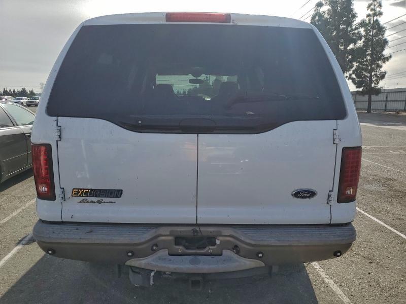 Photo 6 from auction – 2005 FORD EXCURSION with VIN 1FMSU45P35EB37028