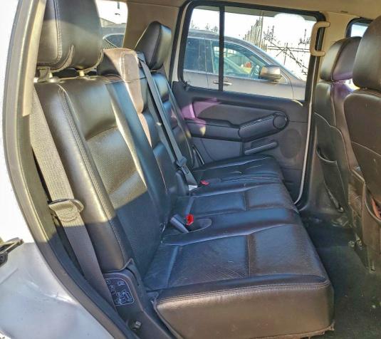 Photo 11 from auction – 2008 MERCURY MOUNTAINEE with VIN 4M2EU47E98UJ09073