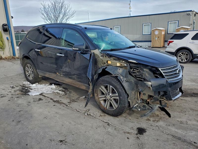 Photo 4 from auction – 2017 CHEVROLET TRAVERSE with VIN 1GNKVHKD2HJ123742
