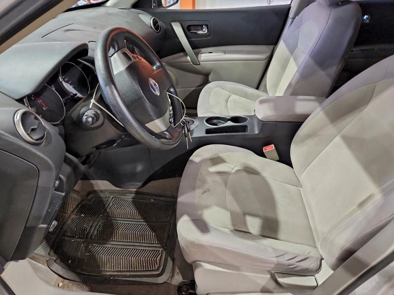 Photo 7 from auction – 2010 NISSAN ROGUE S with VIN JN8AS5MT0AW011289