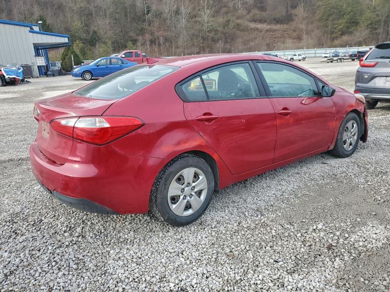 Photo 3 from auction – 2016 KIA FORTE LX with VIN KNAFK4A65G5610842