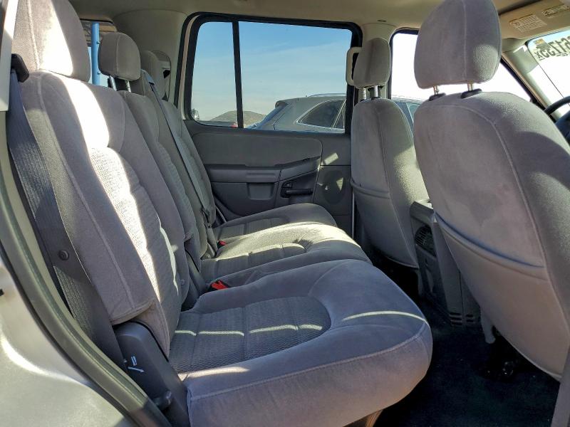 Photo 10 from auction – 2005 FORD EXPLORER X with VIN 1FMDU73K85UA62978