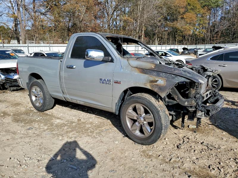 Photo 4 from auction – 2013 RAM 1500 ST with VIN 3C6JR6ATXDG533021