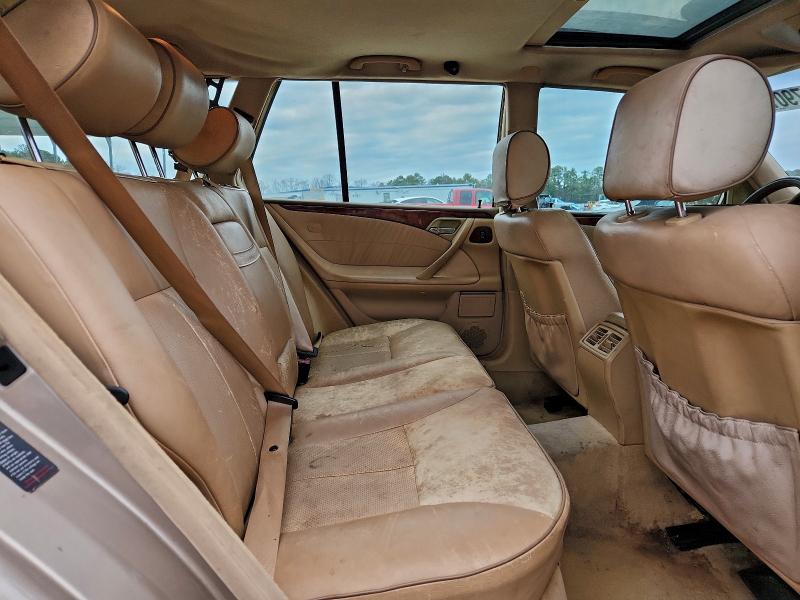 Photo 10 from auction – 2001 MERCEDES-BENZ E 320 with VIN WDBJH65J01B360598