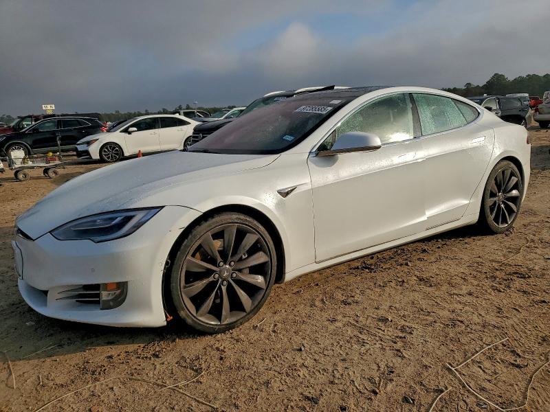 TESLA MODEL S 2017 with VIN 5YJSA1E11HF195505 - Photo from auction