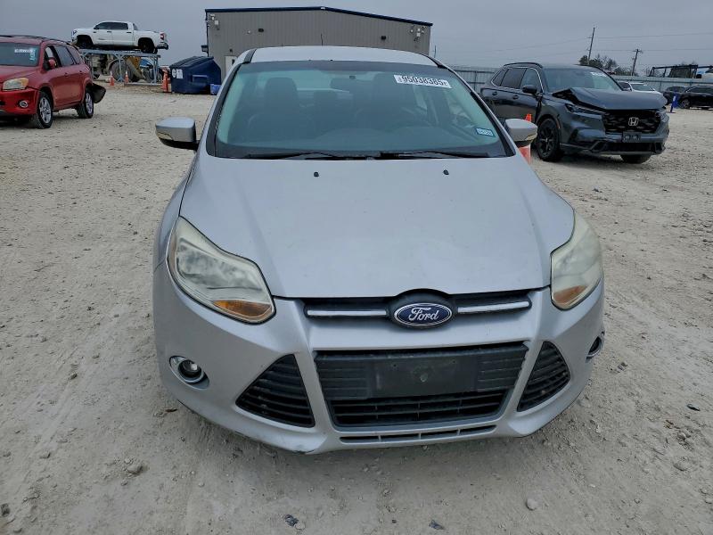 Photo 5 from auction – 2014 FORD FOCUS SE with VIN 1FADP3F23EL325938