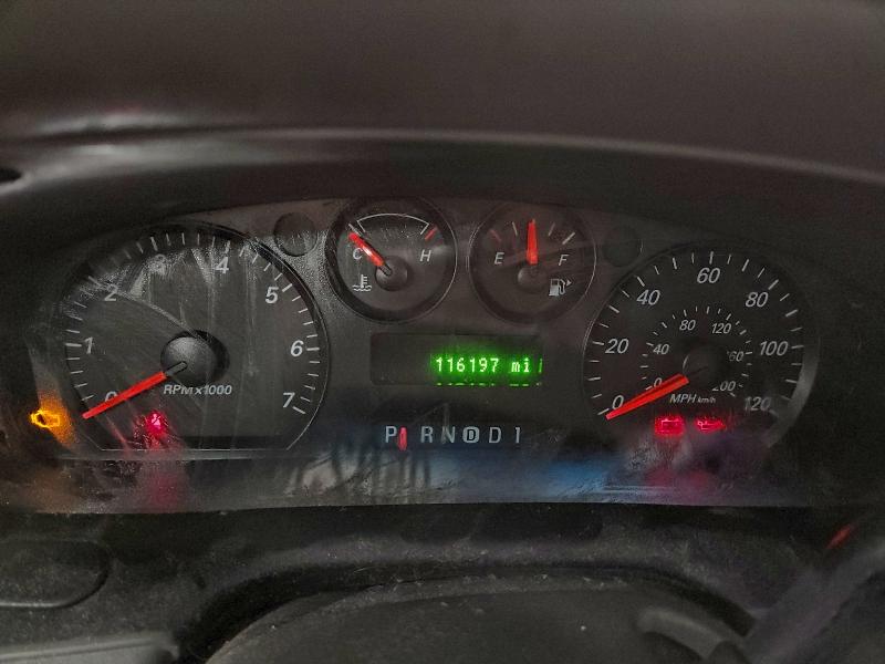 Photo 9 from auction – 2005 FORD TAURUS SE with VIN 1FAFP53275A161744