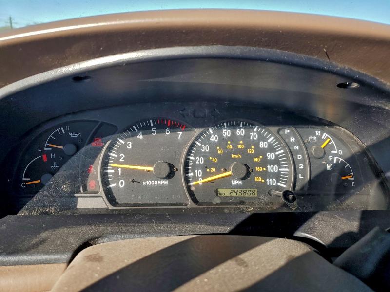 Photo 9 from auction – 2001 TOYOTA TUNDRA ACC with VIN 5TBBT48191S209376