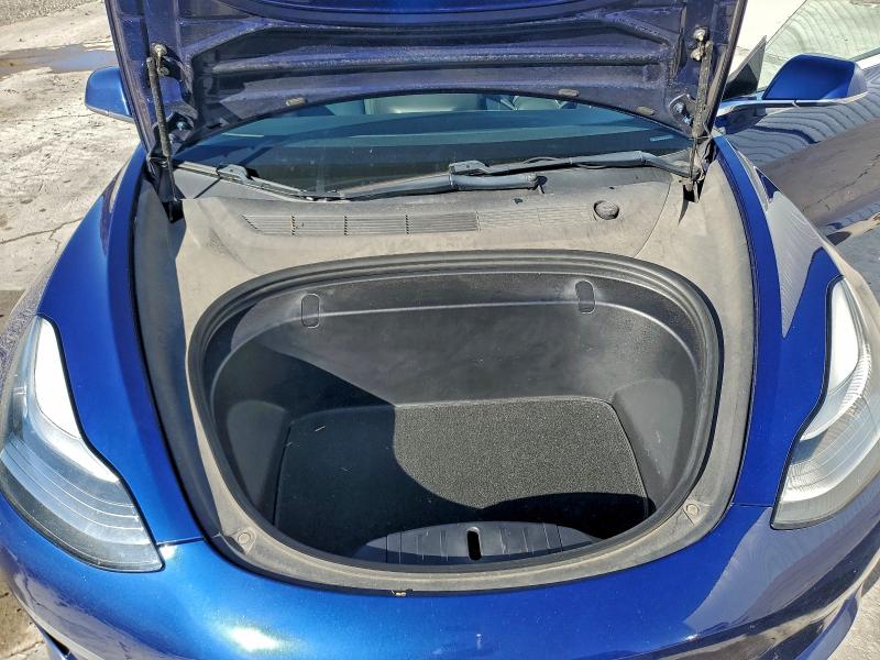 Photo 11 from auction – 2018 TESLA MODEL 3 with VIN 5YJ3E1EB6JF146467