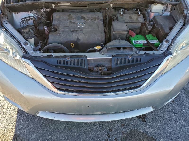 Фото 12 с аукциона – 2013 TOYOTA SIENNA LE с VIN 5TDKK3DC8DS283825