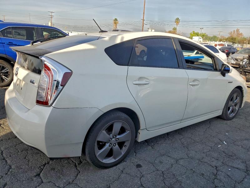 Photo 3 from auction – 2013 TOYOTA PRIUS with VIN JTDKN3DU9D5584495